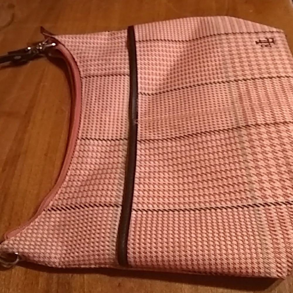 Hand bag
